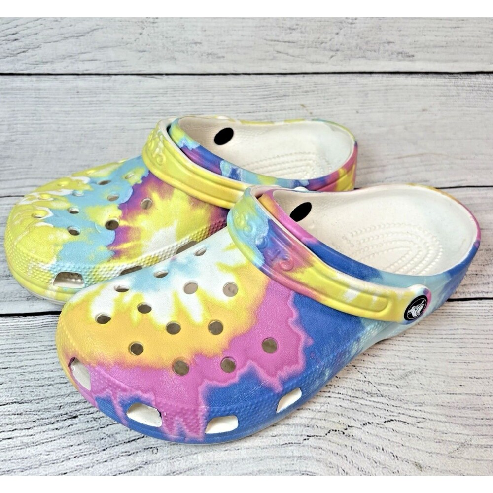 Crocs Classic Tye Dye Clogs Pastel Yellow Pink Blue Mens Sz 6 Womens Sz 8 Shoes
